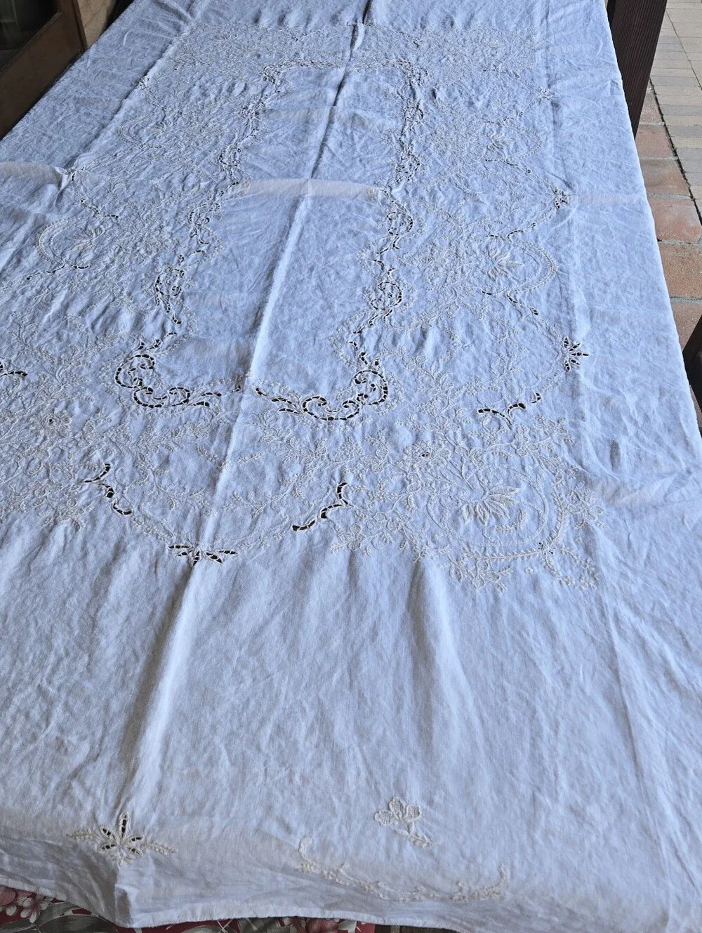 Vintage Linen Rectangular Tablecloth Delicate Embroidery Cutwork 94